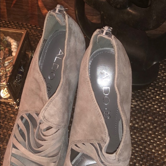 Comfy & Sexy , Dress up or dress down. - Picture 2 of 8